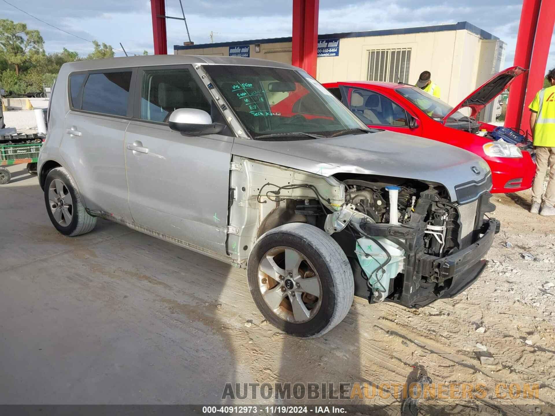 KNDJN2A21J7586041 KIA SOUL 2018