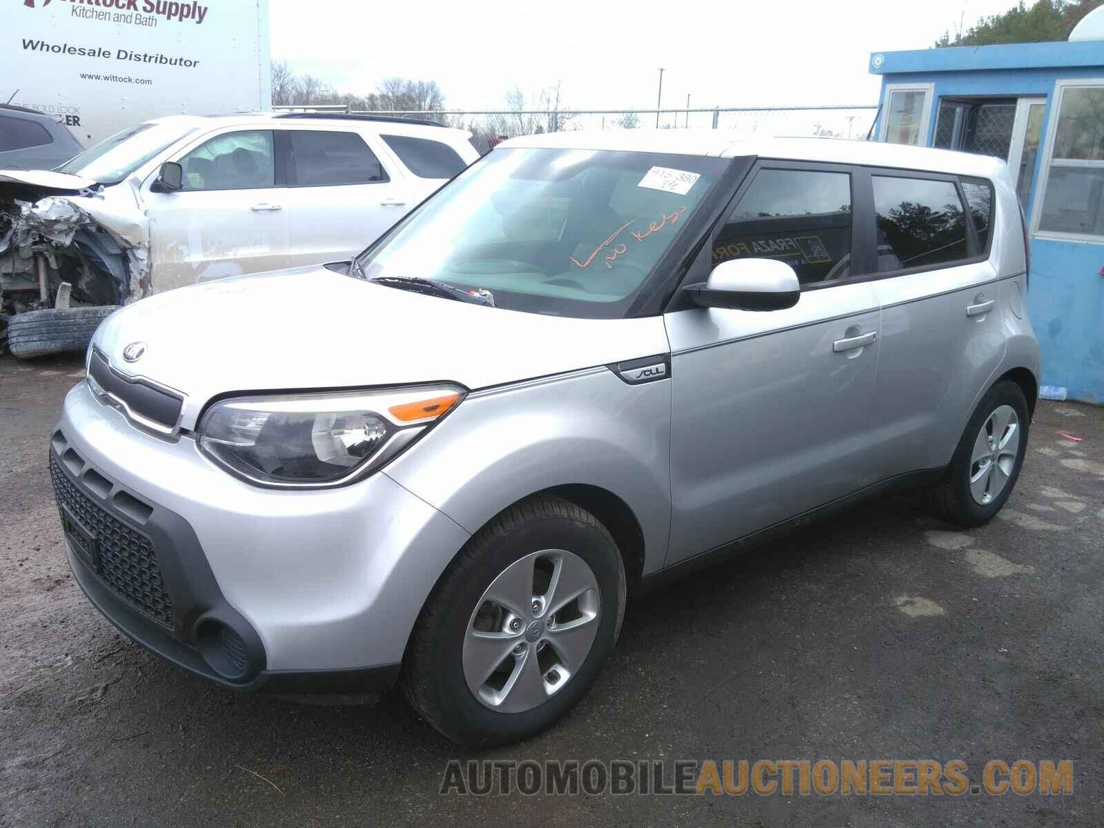 KNDJN2A22G7831518 Kia Soul 2016