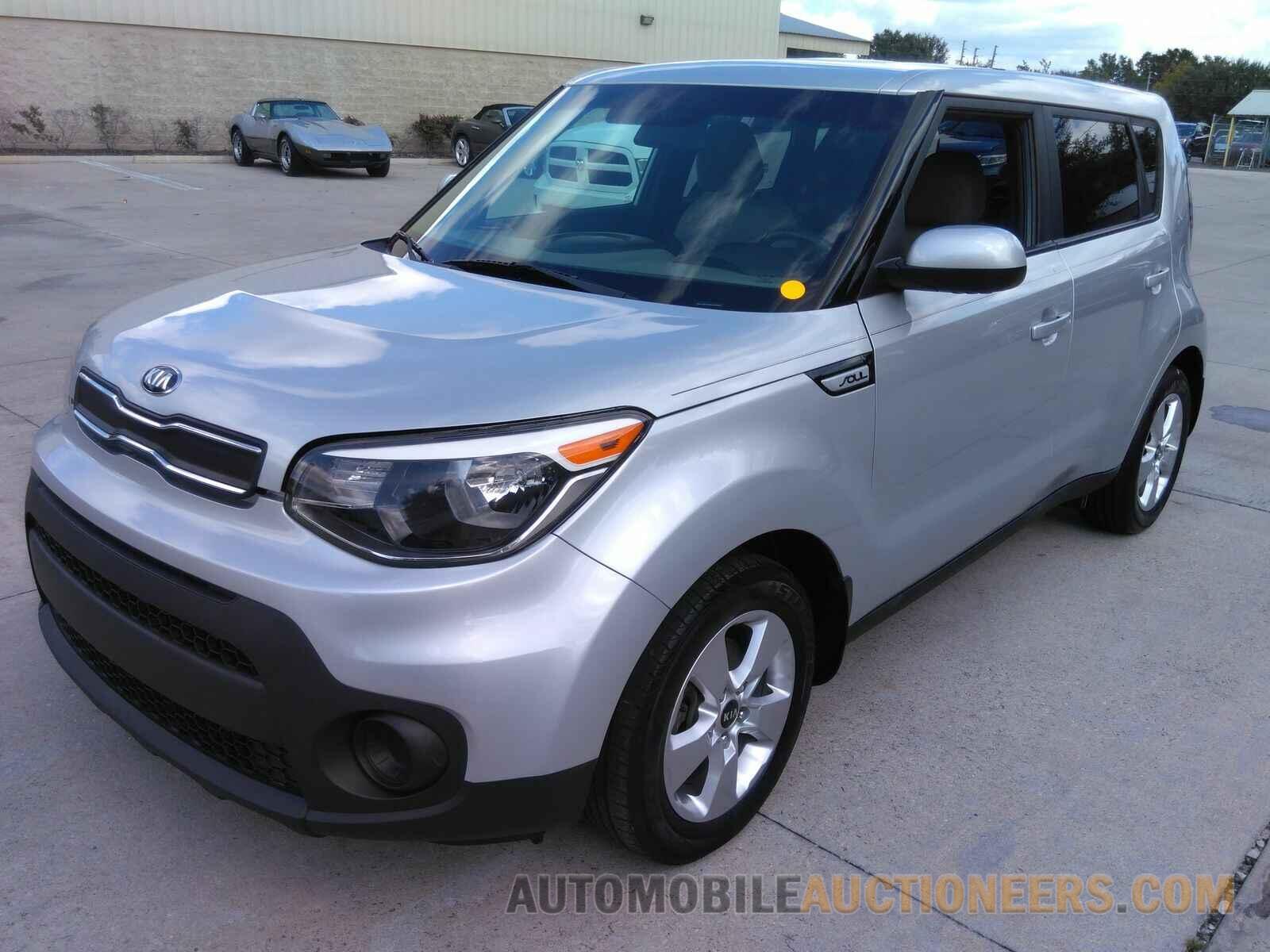 KNDJN2A22H7471880 Kia Soul 2017