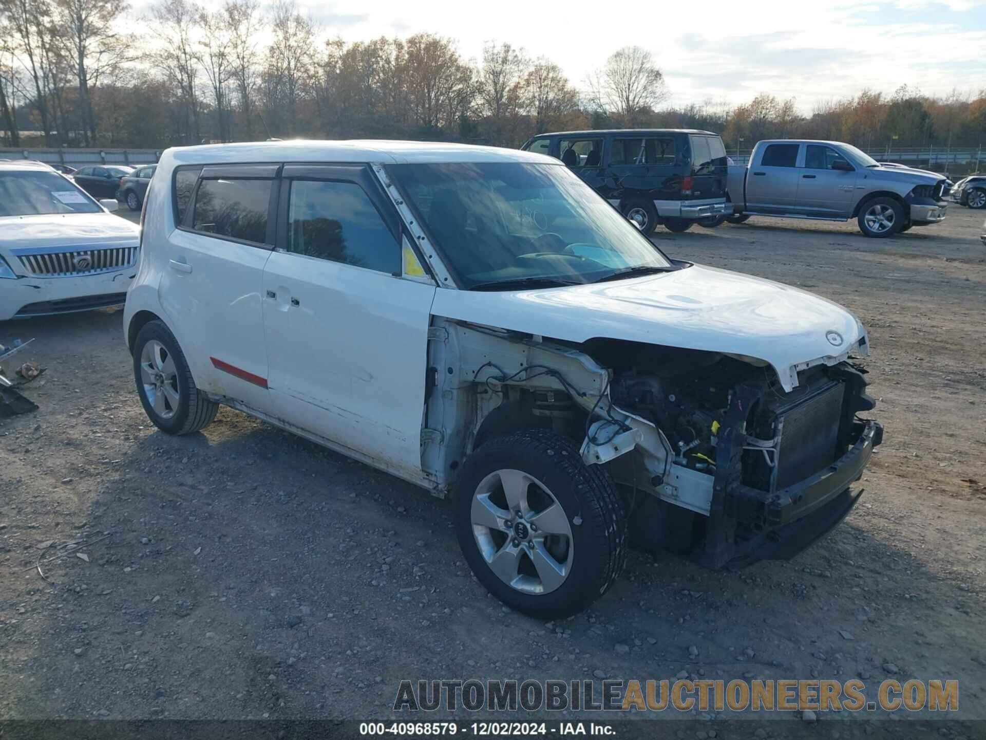 KNDJN2A23J7504617 KIA SOUL 2018