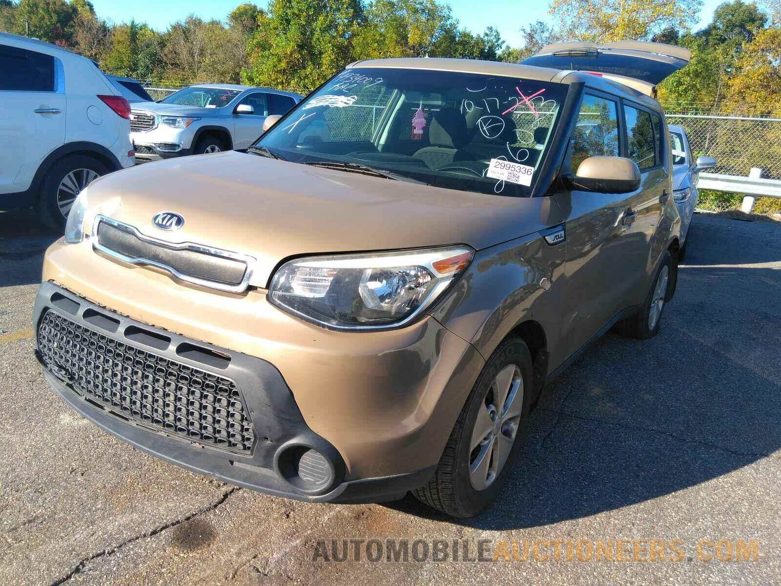 KNDJN2A24G7276023 Kia Soul 2016