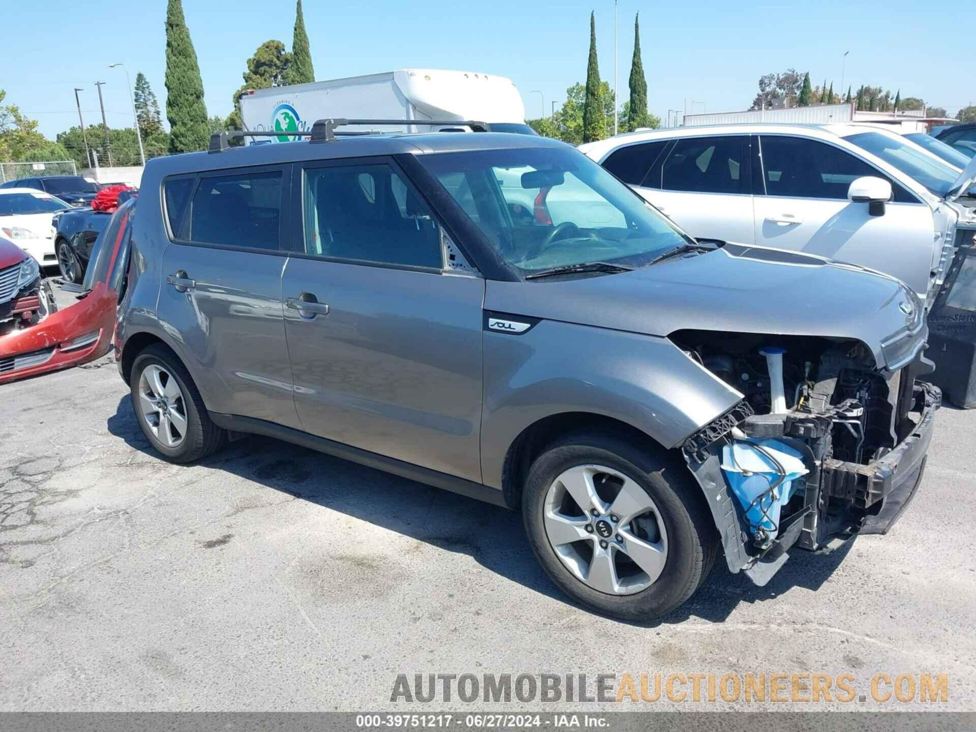 KNDJN2A24J7560453 KIA SOUL 2018