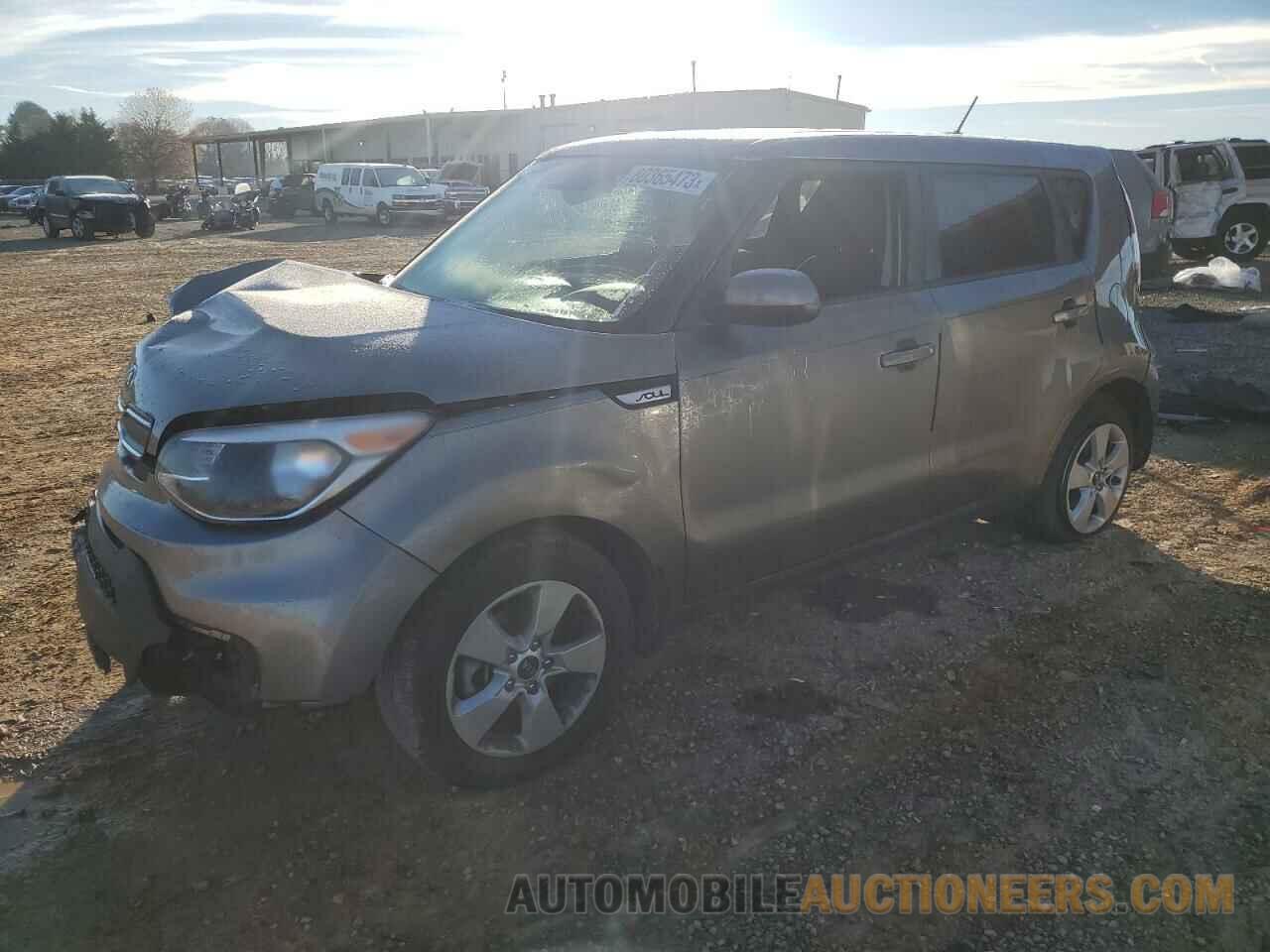 KNDJN2A24J7610977 KIA SOUL 2018