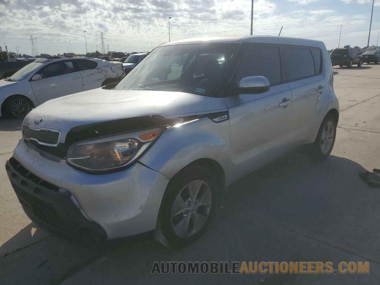 KNDJN2A25F7776769 KIA SOUL 2015