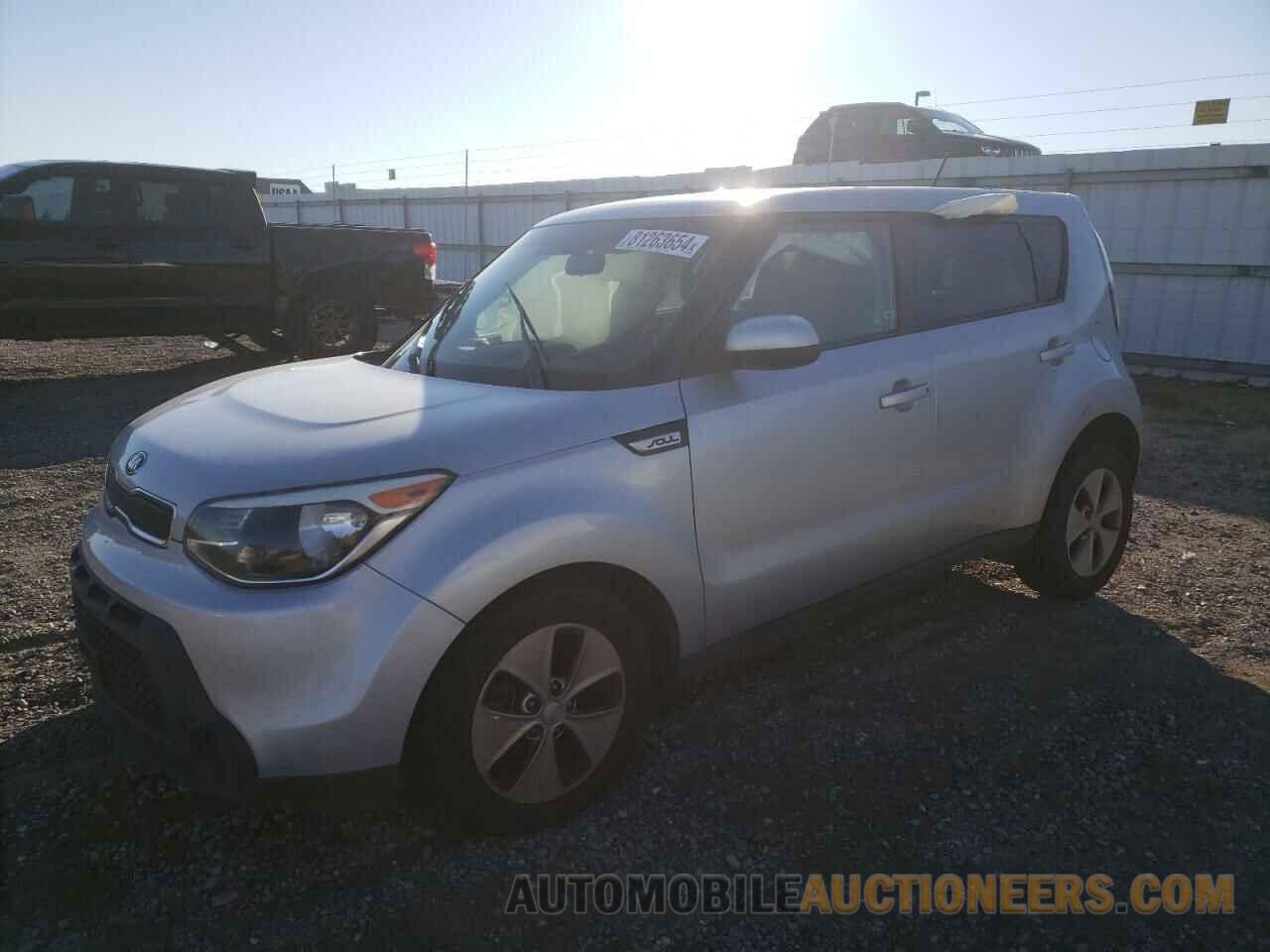 KNDJN2A25F7812458 KIA SOUL 2015