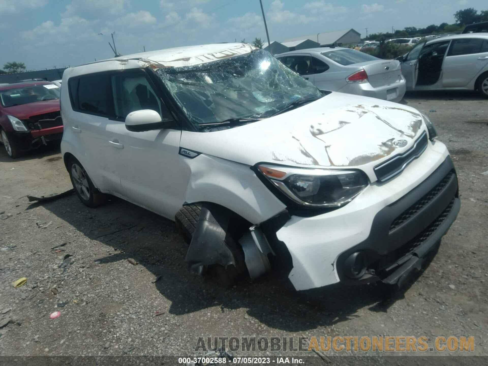 KNDJN2A25J7615511 KIA SOUL 2018