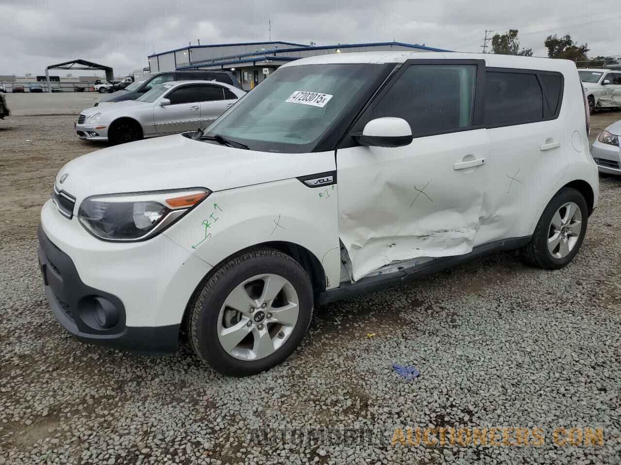 KNDJN2A26H7474099 KIA SOUL 2017