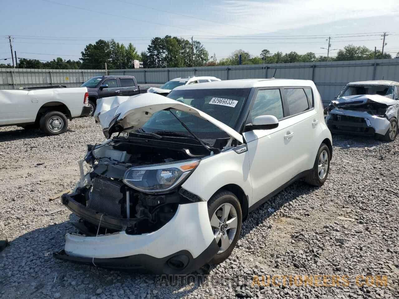 KNDJN2A26J7509021 KIA SOUL 2018