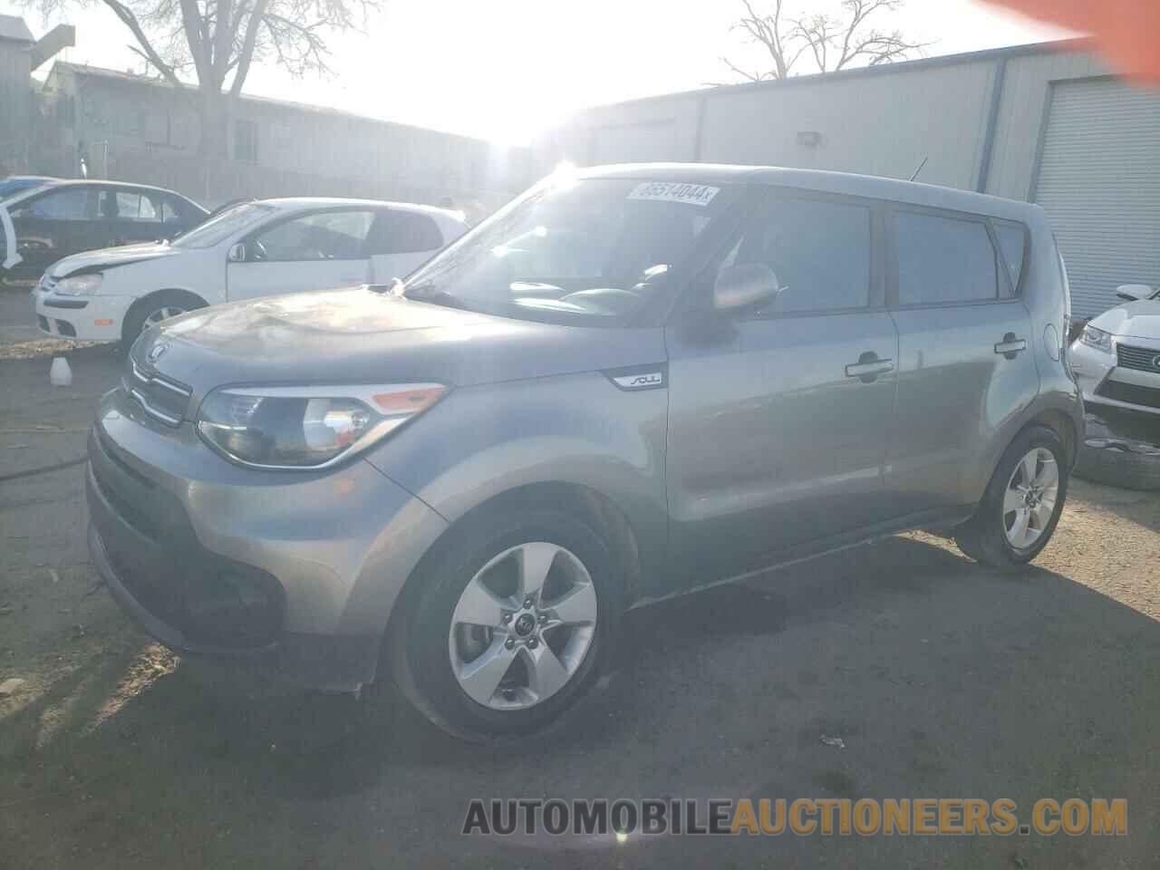 KNDJN2A26J7541581 KIA SOUL 2018