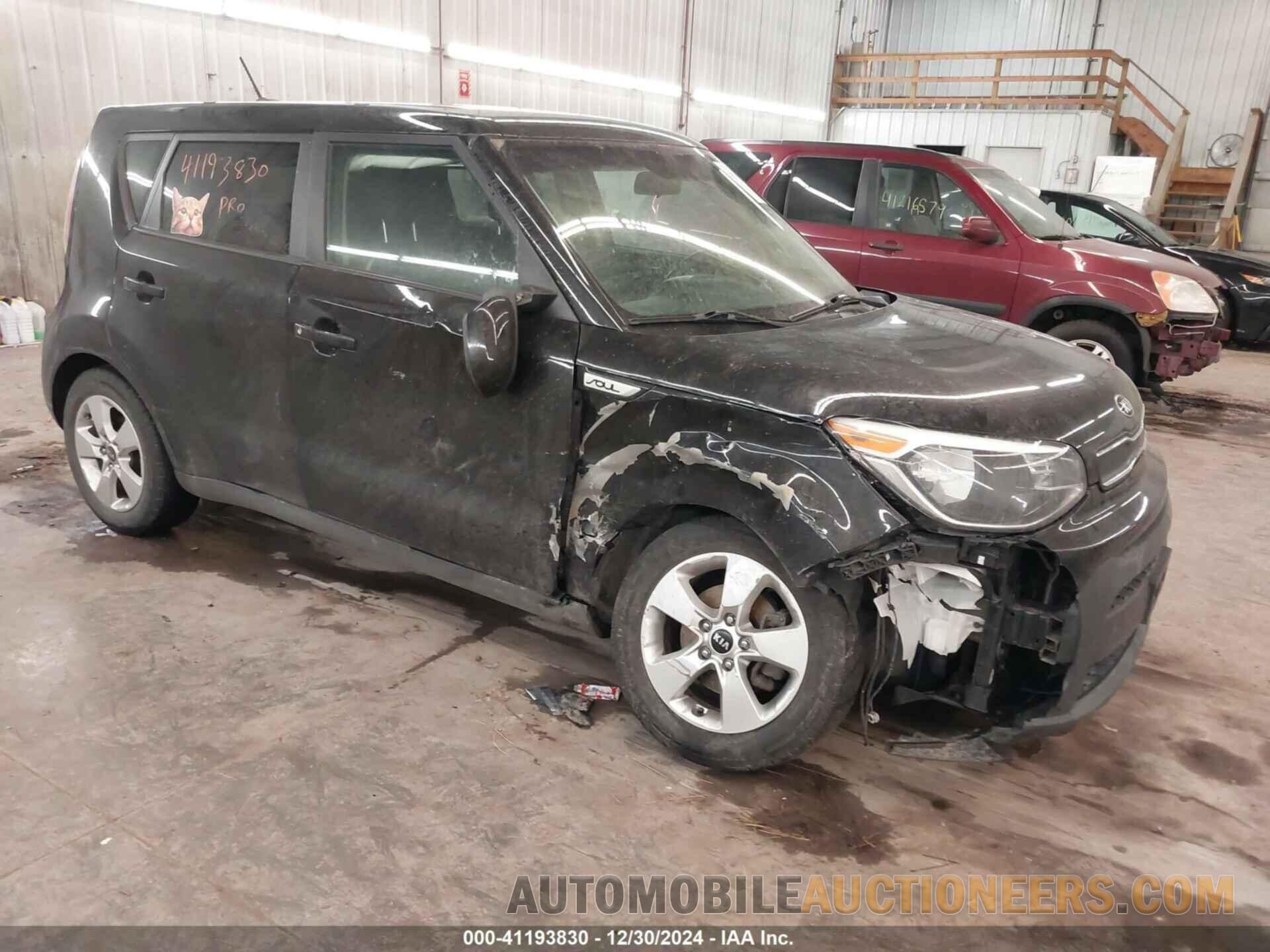 KNDJN2A26J7549065 KIA SOUL 2018