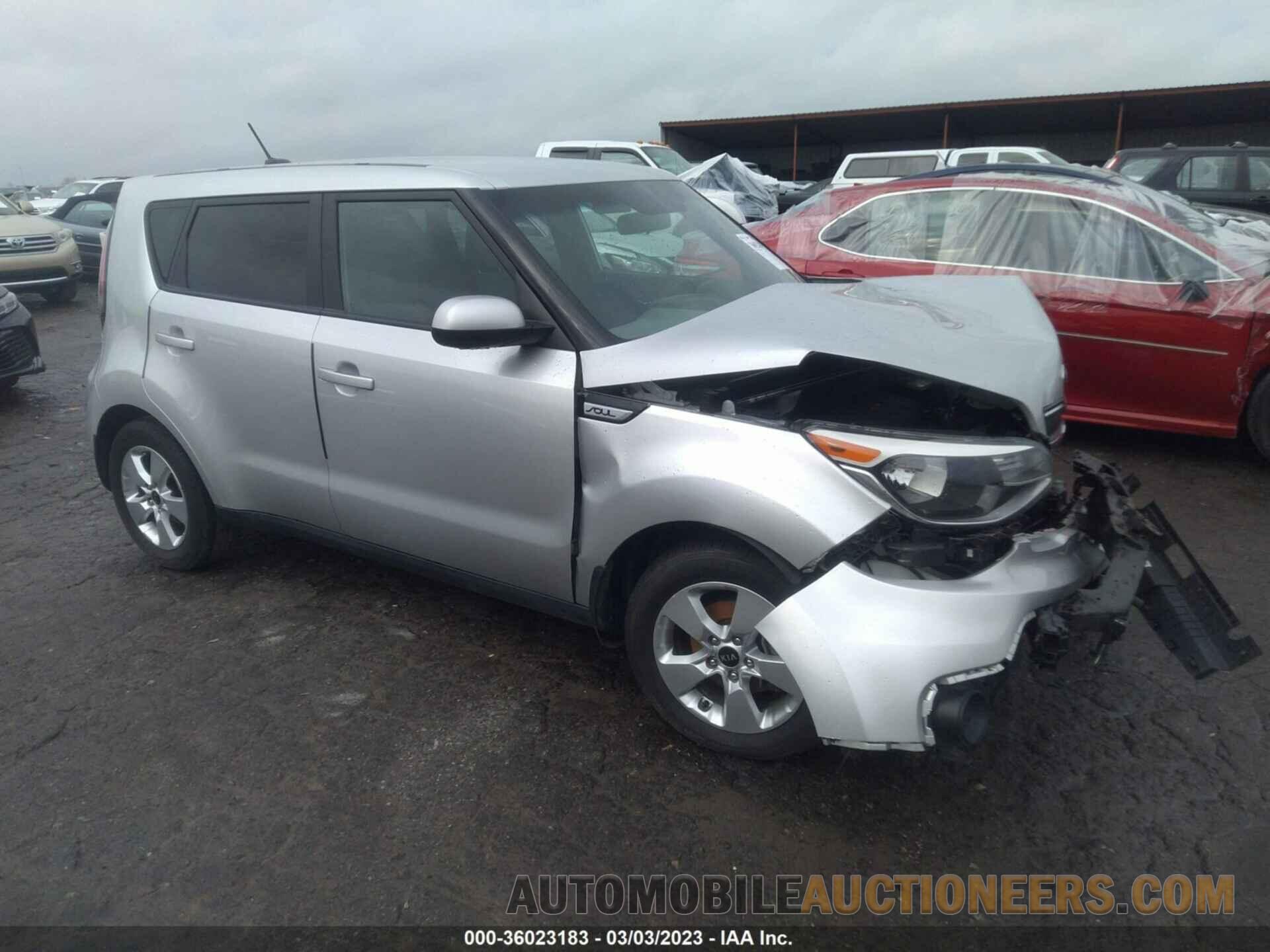 KNDJN2A26J7560812 KIA SOUL 2018