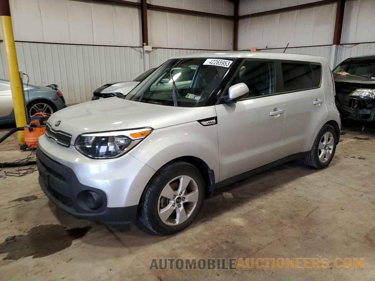 KNDJN2A26J7568568 KIA SOUL 2018