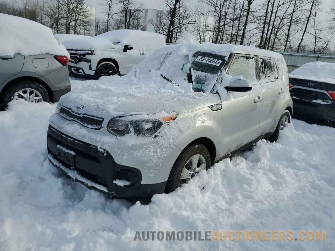 KNDJN2A26J7574368 KIA SOUL 2018