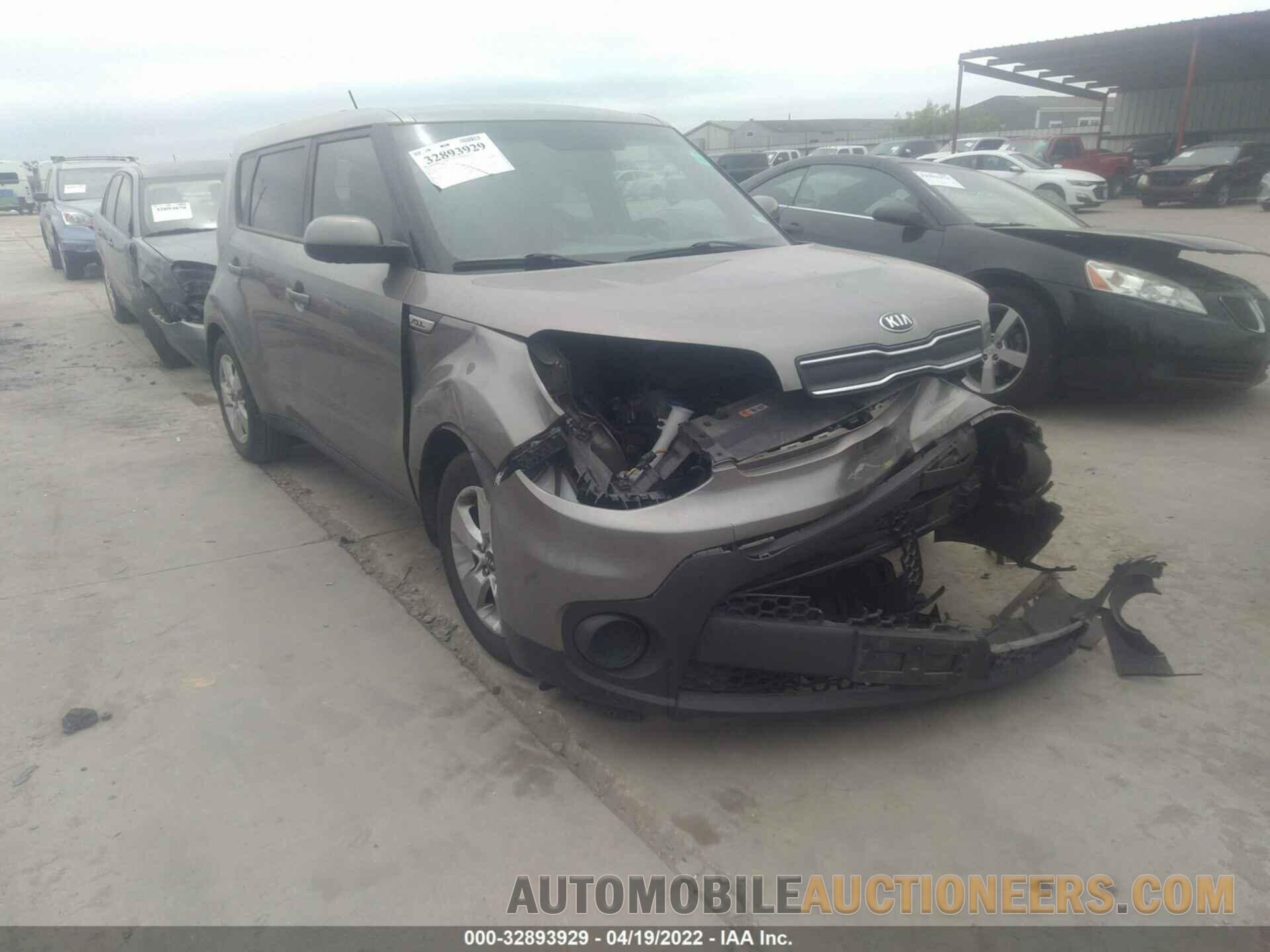 KNDJN2A26J7596516 KIA SOUL 2018