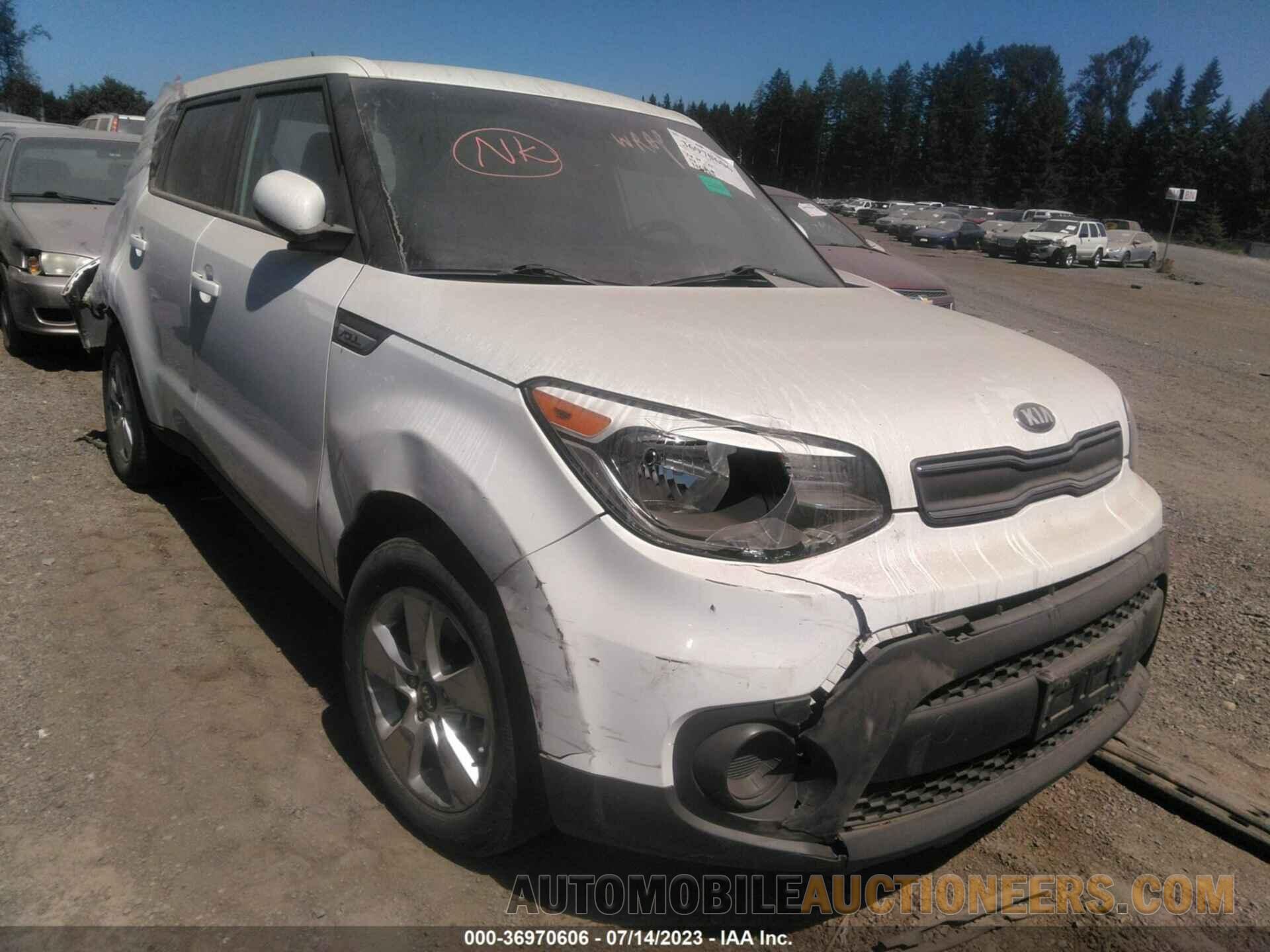 KNDJN2A26J7892054 KIA SOUL 2018