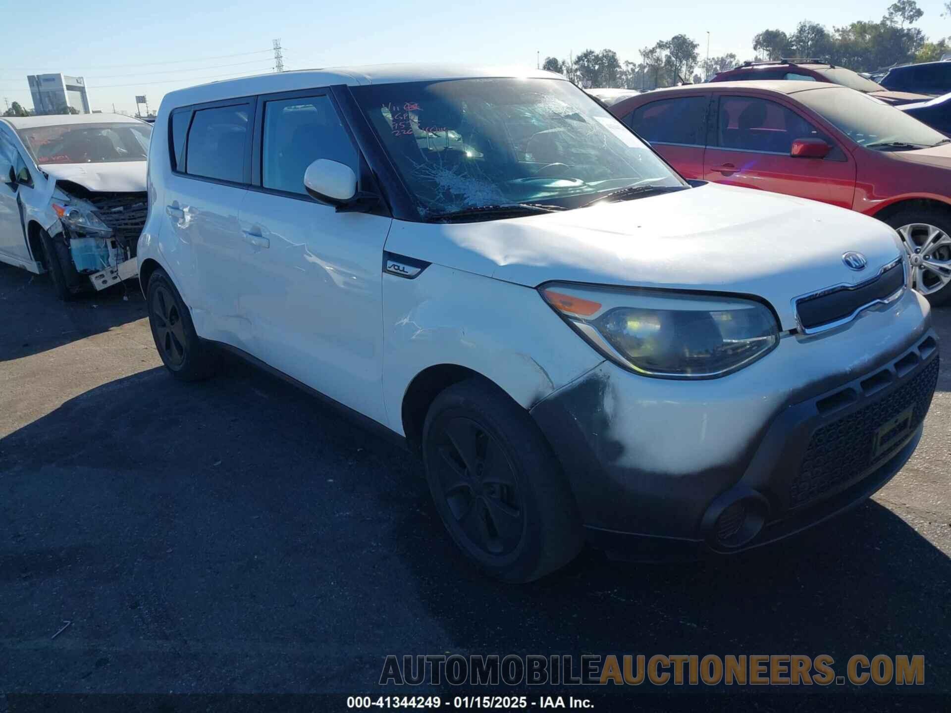 KNDJN2A27F7159535 KIA SOUL 2015