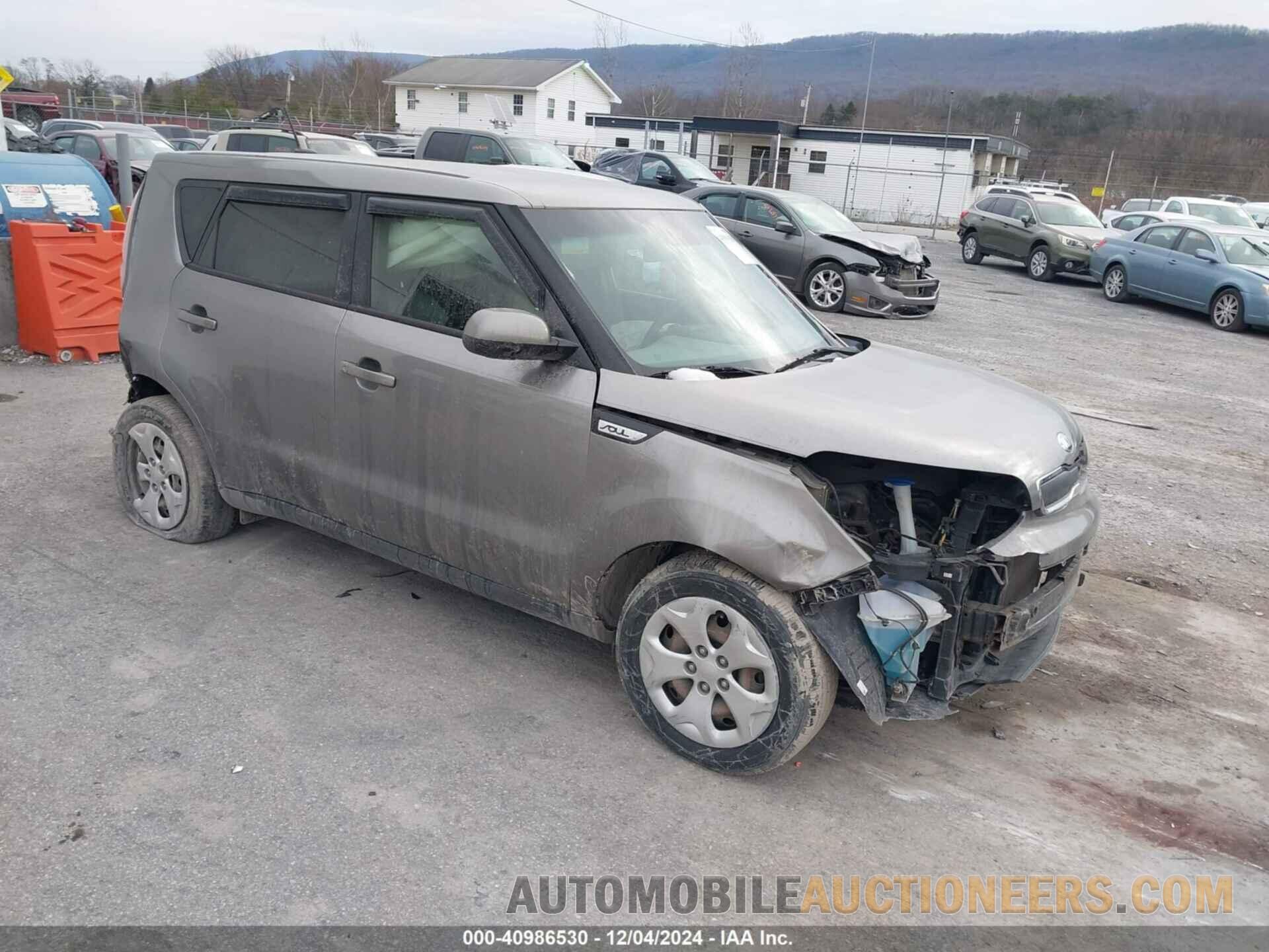 KNDJN2A27F7208233 KIA SOUL 2015