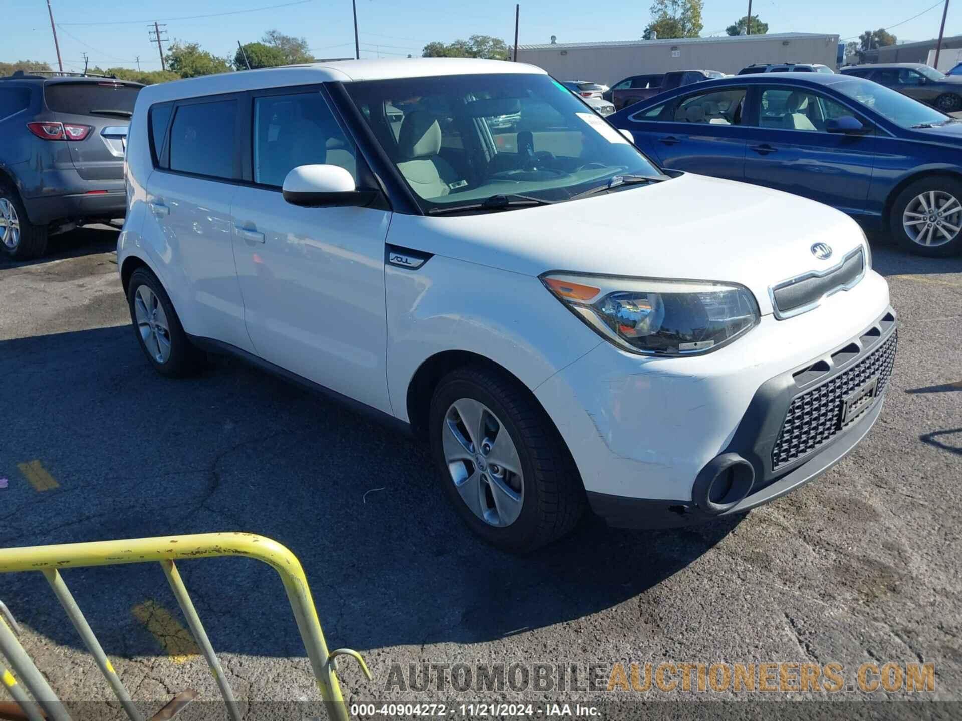 KNDJN2A27F7813756 KIA SOUL 2015