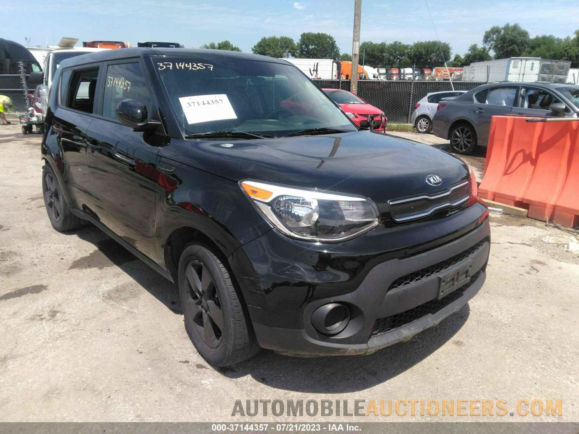 KNDJN2A27J7563671 KIA SOUL 2018