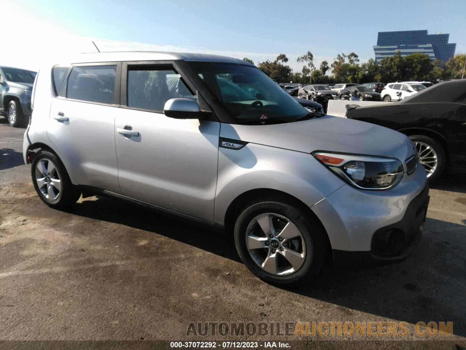 KNDJN2A27J7587405 KIA SOUL 2018