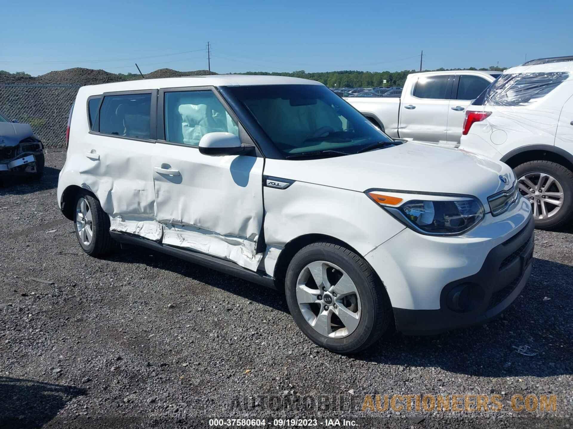 KNDJN2A27J7605806 KIA SOUL 2018