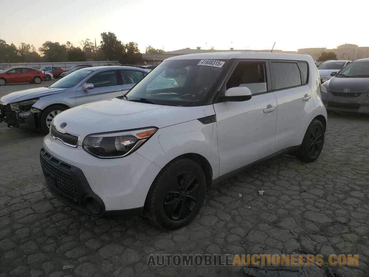 KNDJN2A28F7151010 KIA SOUL 2015