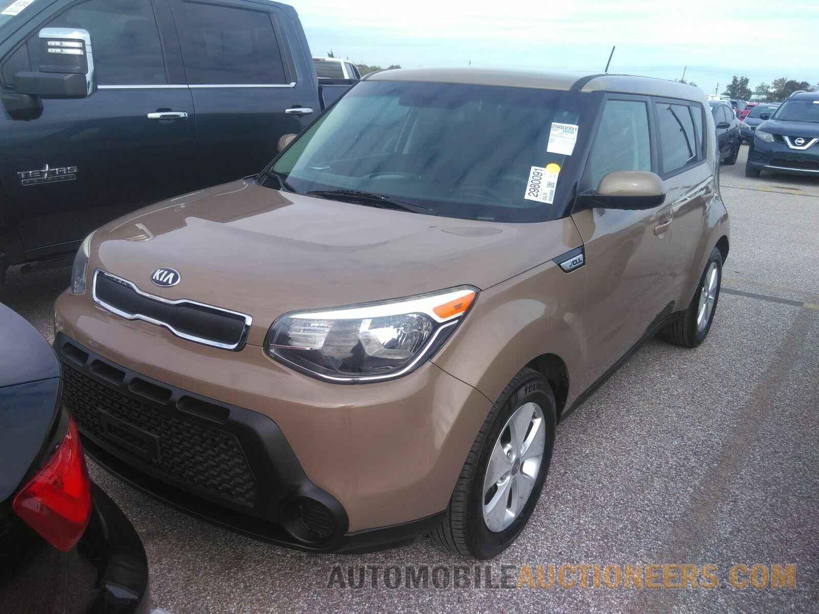 KNDJN2A28G7301098 Kia Soul 2016