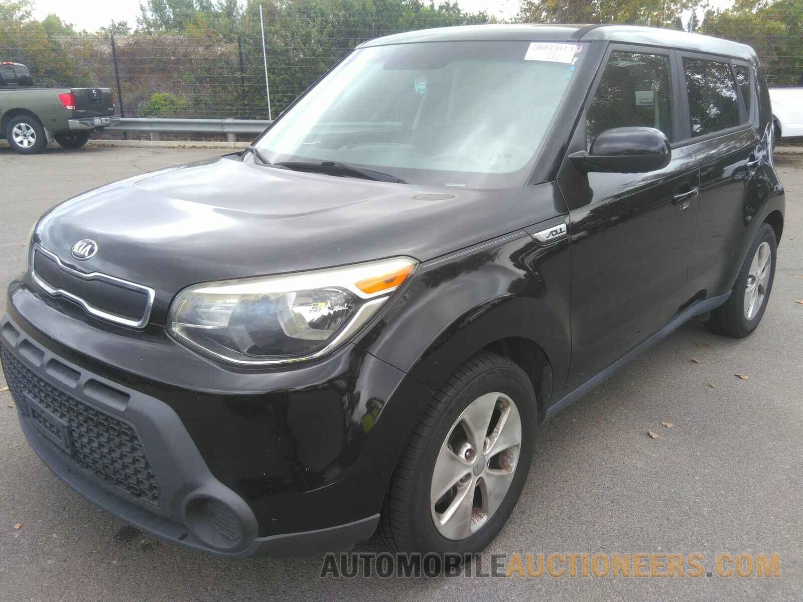 KNDJN2A28G7317141 Kia Soul 2016