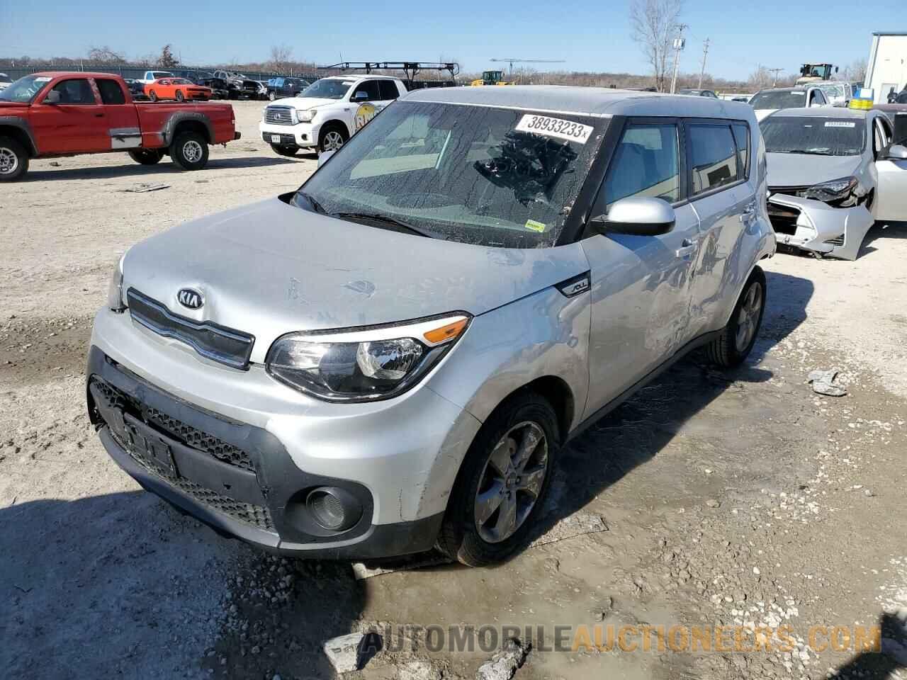 KNDJN2A28J7550315 KIA SOUL 2018