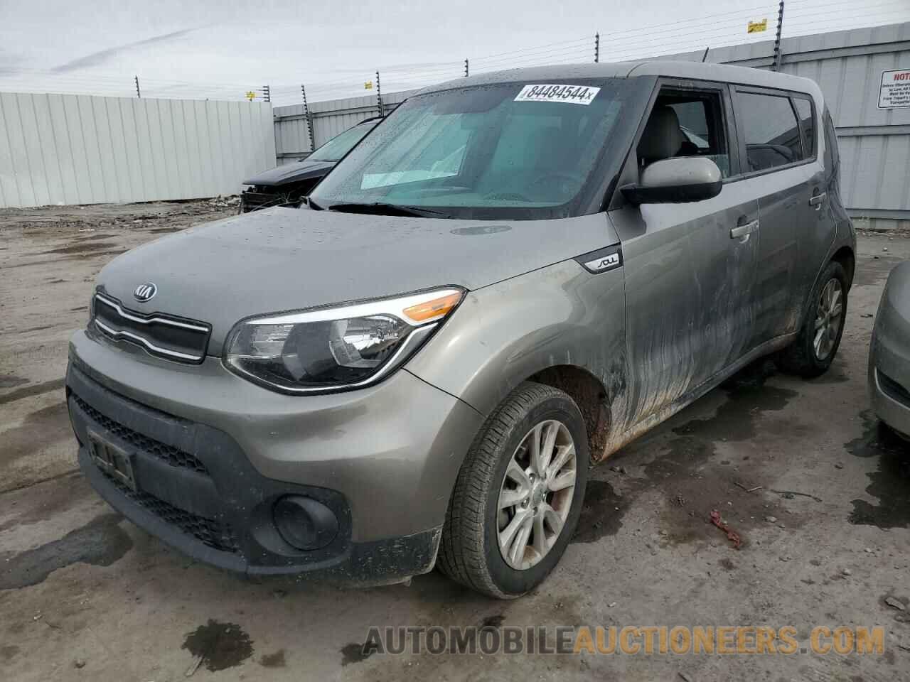 KNDJN2A28J7553389 KIA SOUL 2018