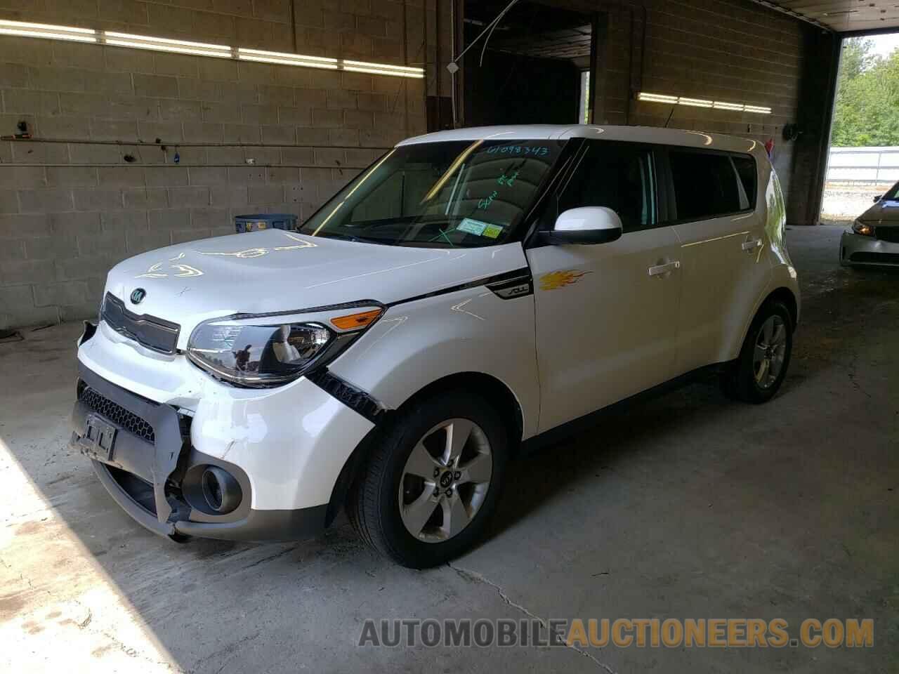 KNDJN2A28J7570211 KIA SOUL 2018