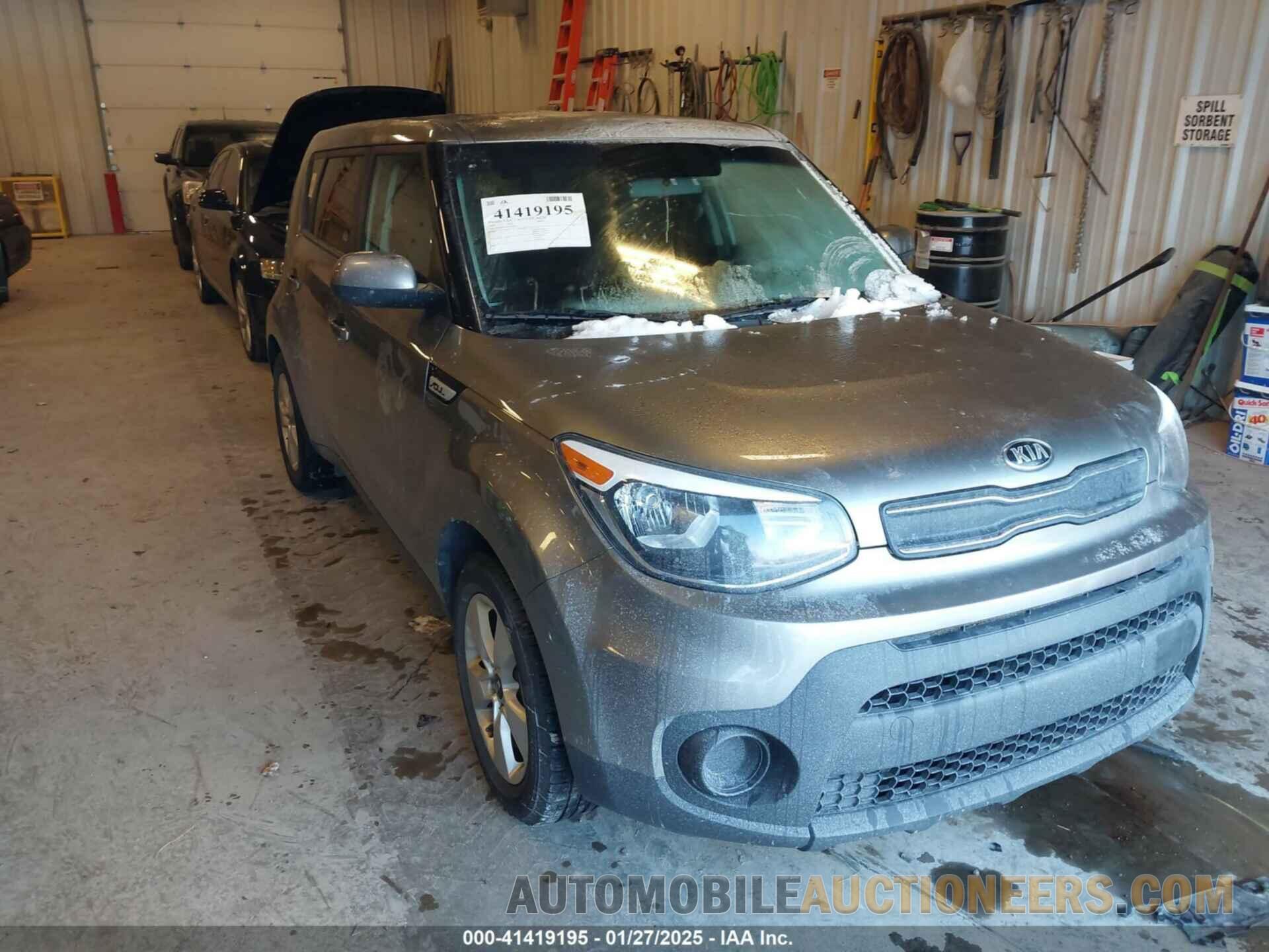 KNDJN2A28J7570256 KIA SOUL 2018