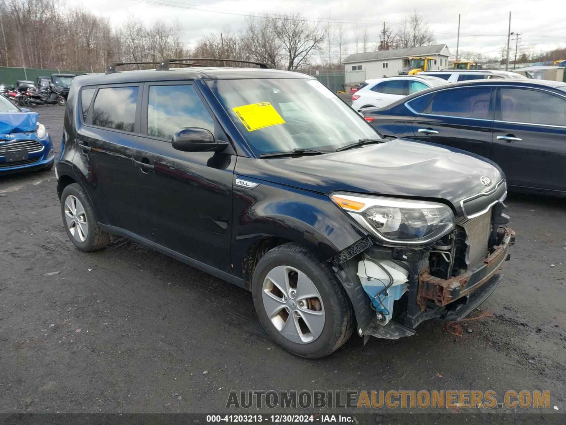 KNDJN2A29F7810907 KIA SOUL 2015