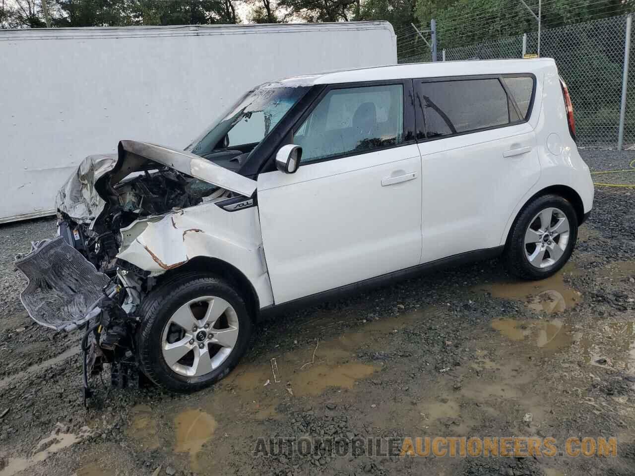 KNDJN2A29J7607573 KIA SOUL 2018