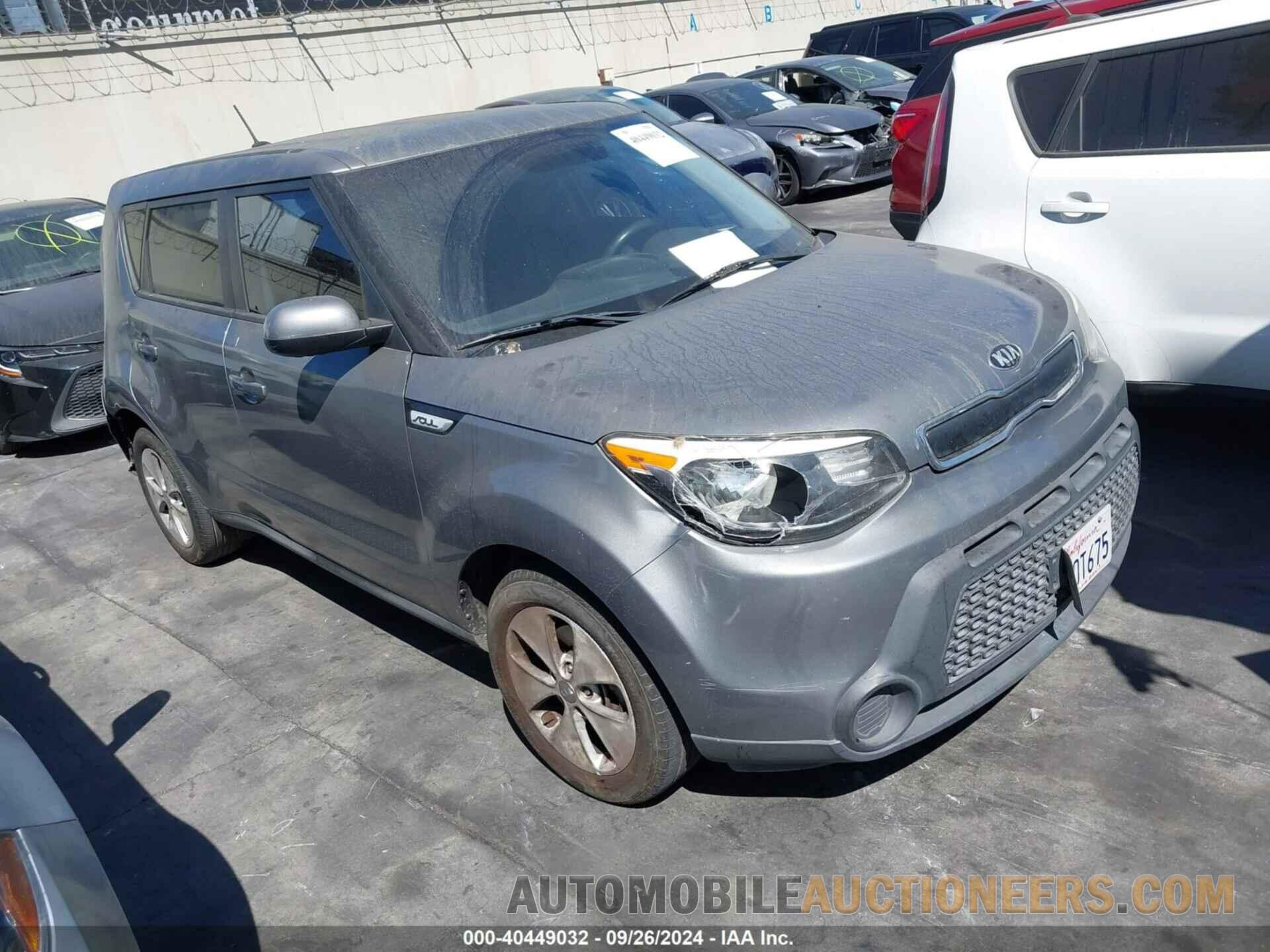 KNDJN2A2XF7160565 KIA SOUL 2015