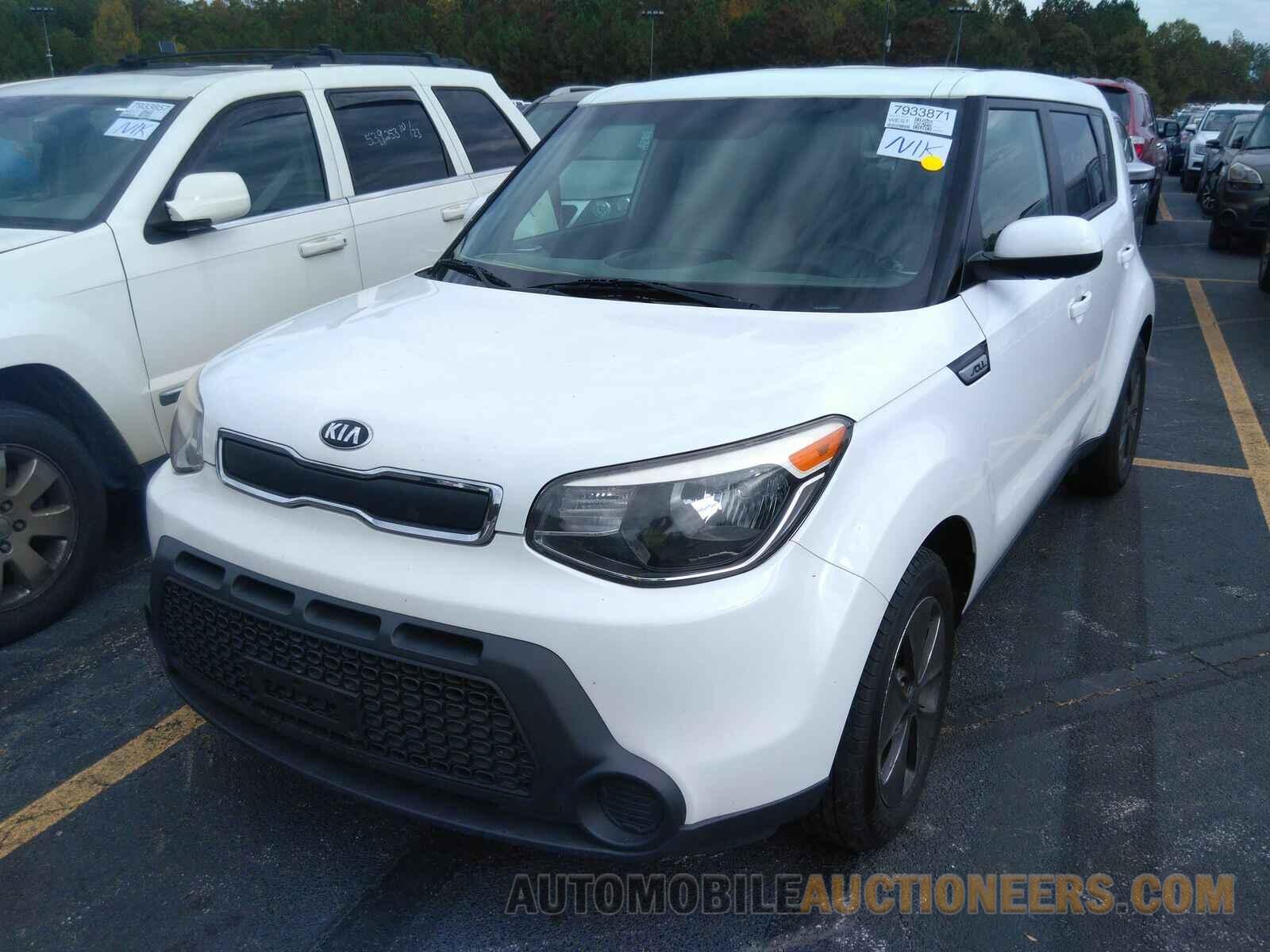 KNDJN2A2XF7176121 Kia Soul 2015