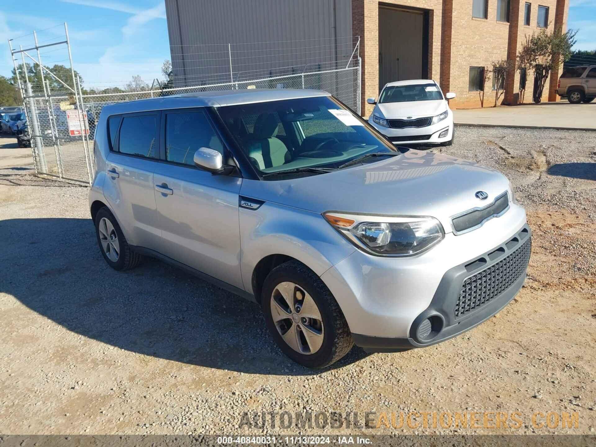 KNDJN2A2XF7811077 KIA SOUL 2015