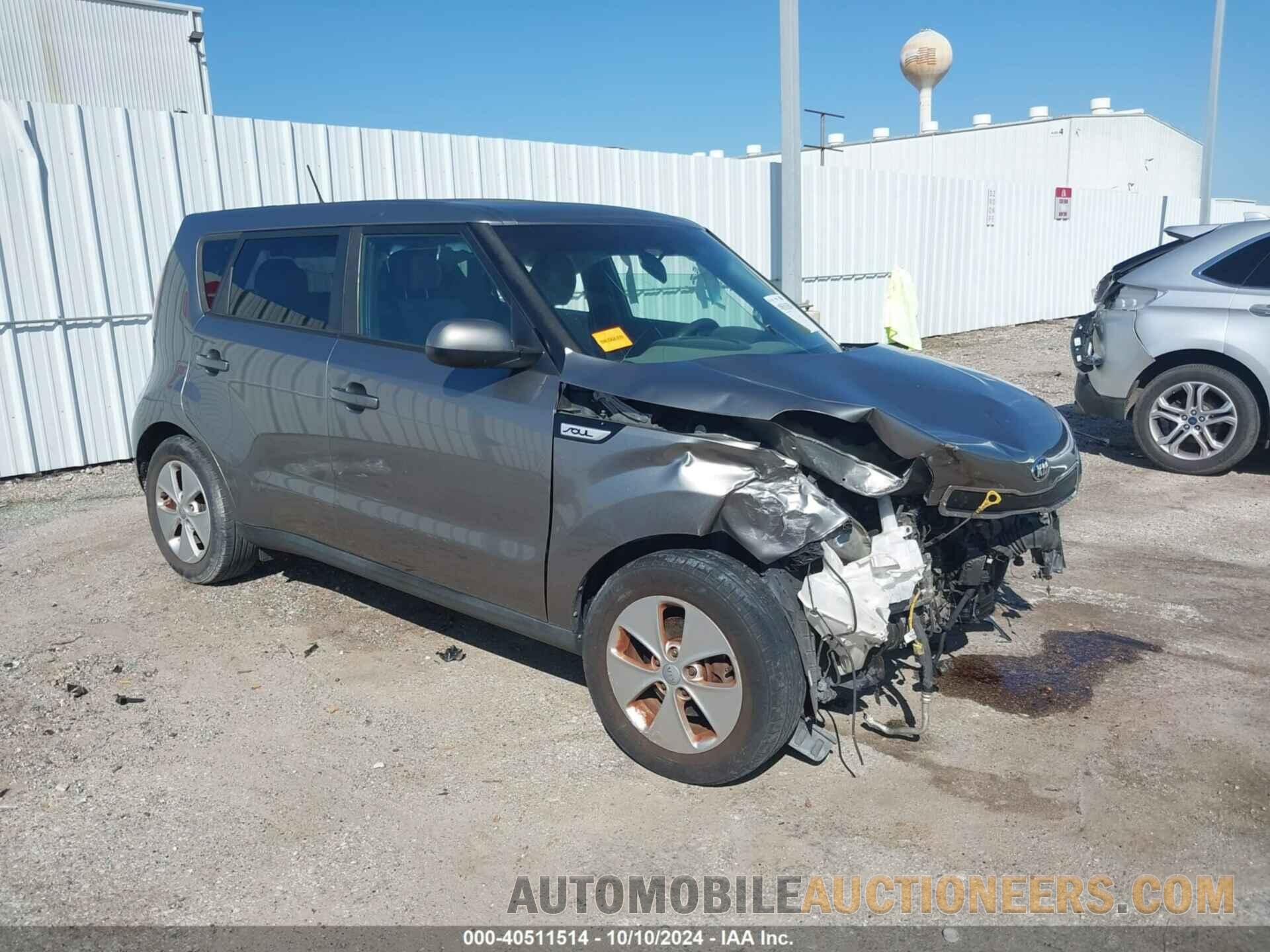 KNDJN2A2XG7281677 KIA SOUL 2016