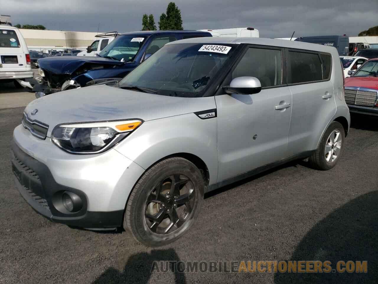 KNDJN2A2XJ7560229 KIA SOUL 2018