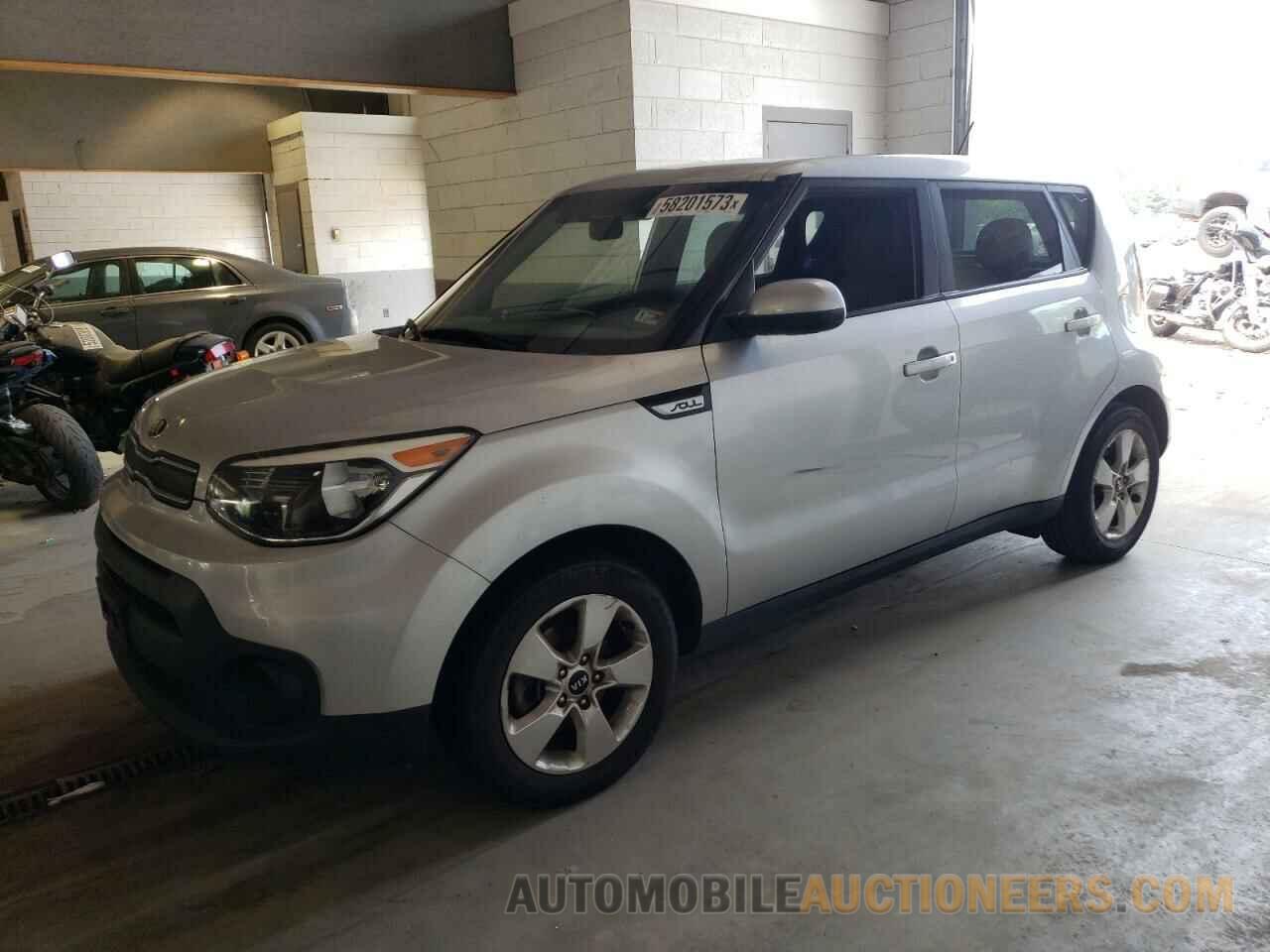 KNDJN2A2XJ7561994 KIA SOUL 2018