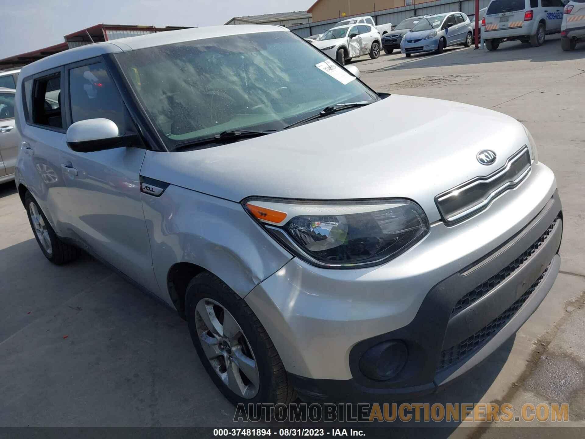 KNDJN2A2XJ7568699 KIA SOUL 2018