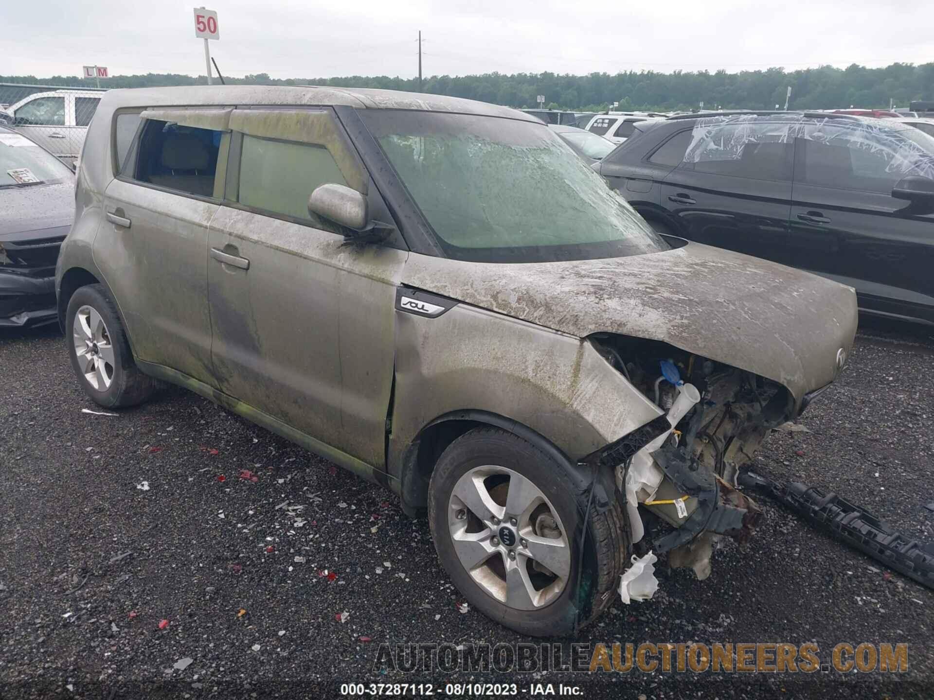 KNDJN2A2XJ7572431 KIA SOUL 2018