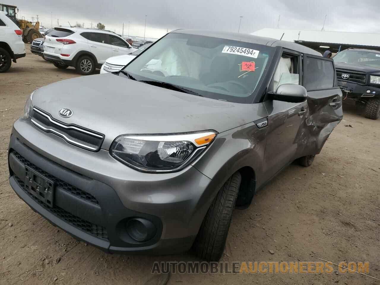 KNDJN2A2XJ7607498 KIA SOUL 2018