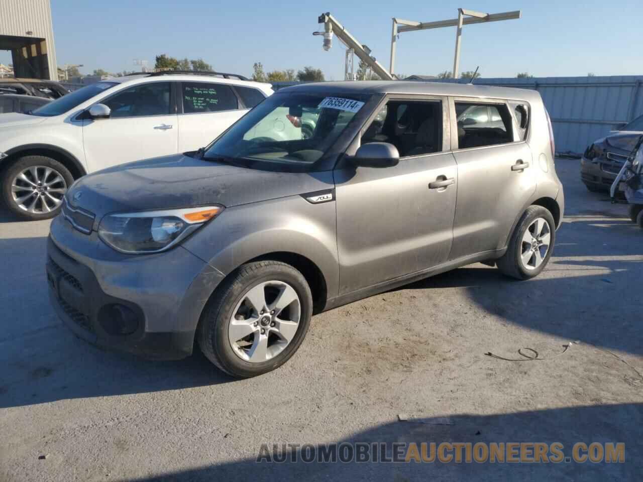 KNDJN2A2XJ7608201 KIA SOUL 2018