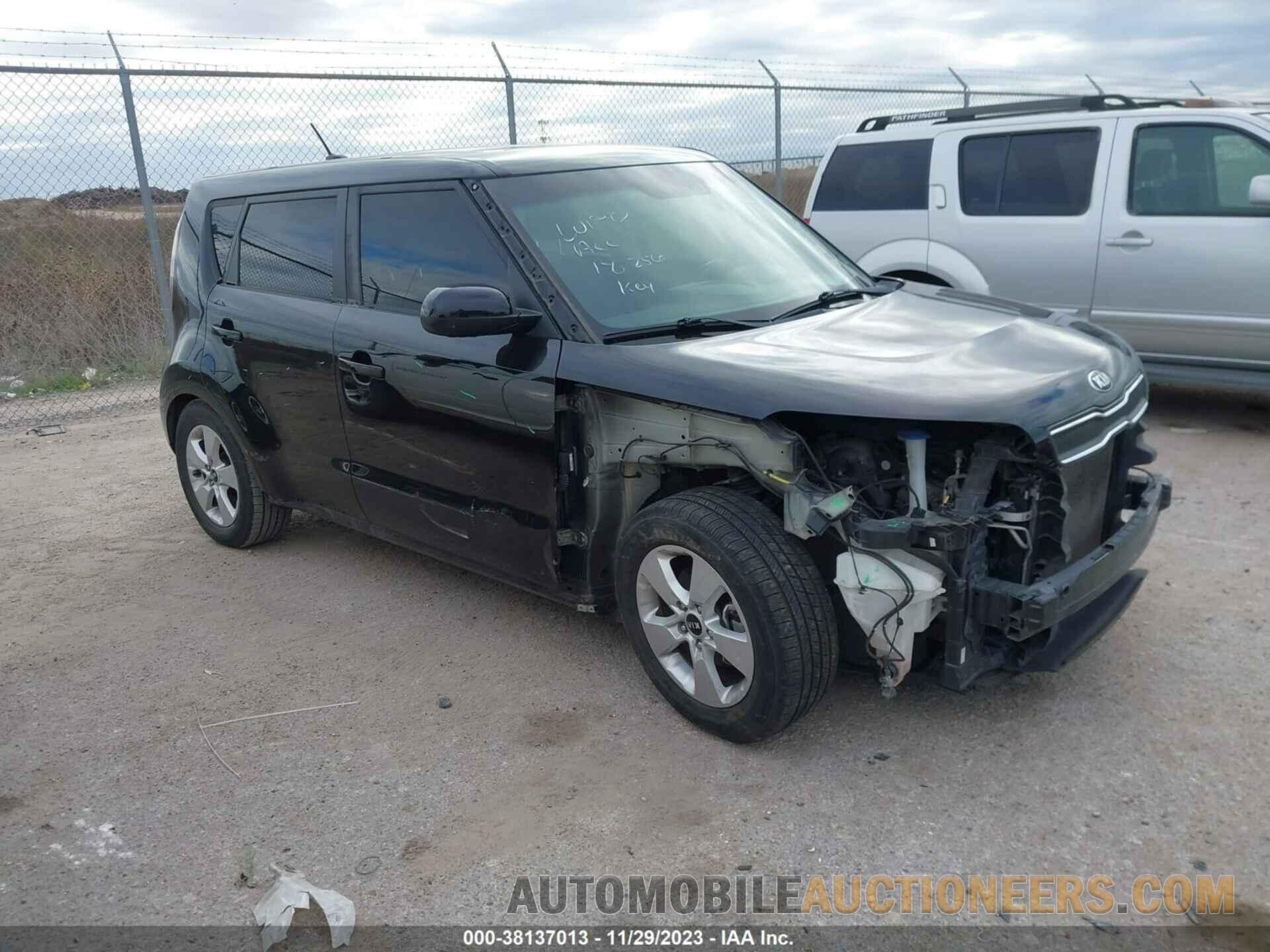 KNDJN2A2XJ7903637 KIA SOUL 2018