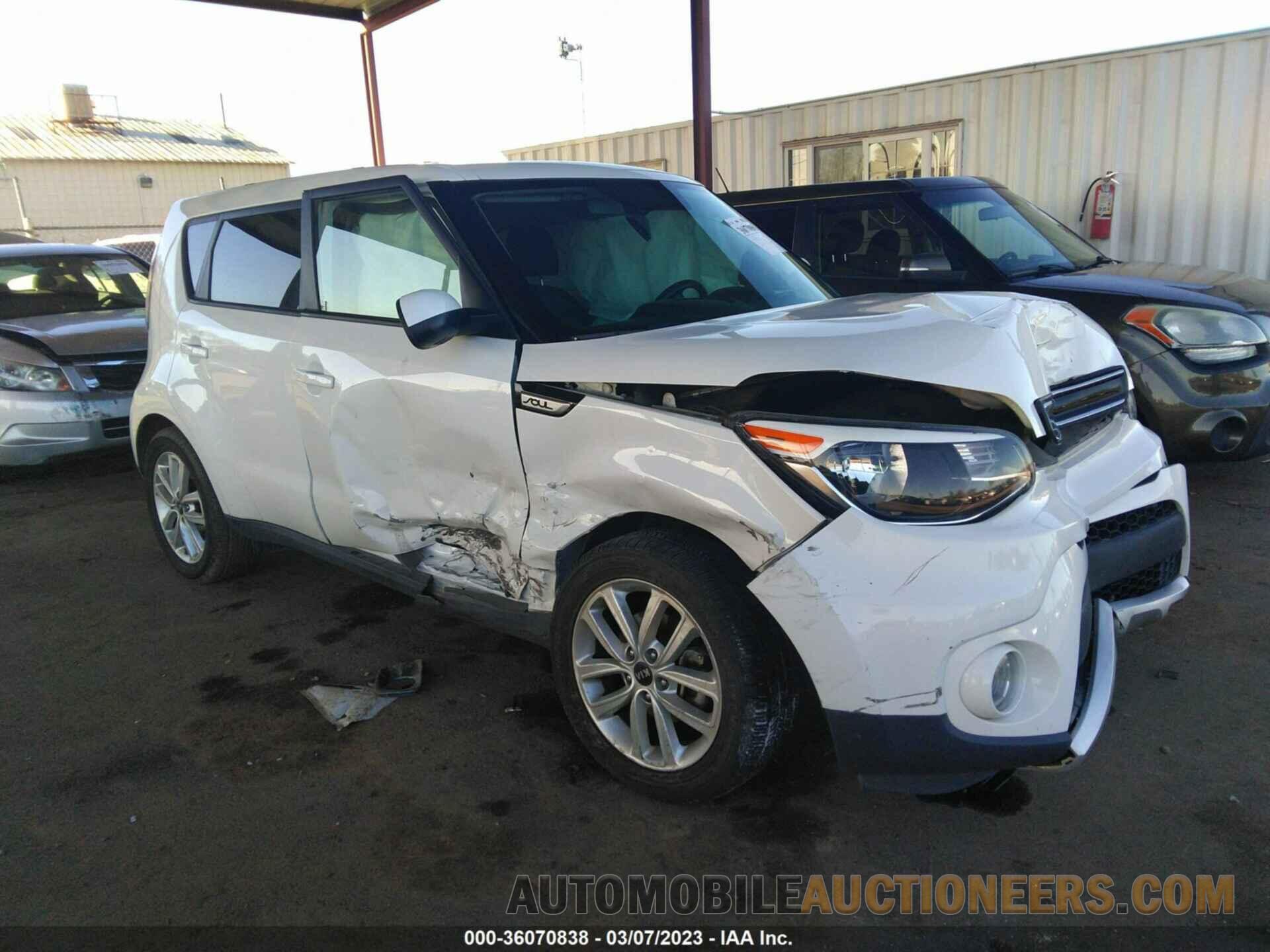 KNDJP3A50J7543188 KIA SOUL 2018