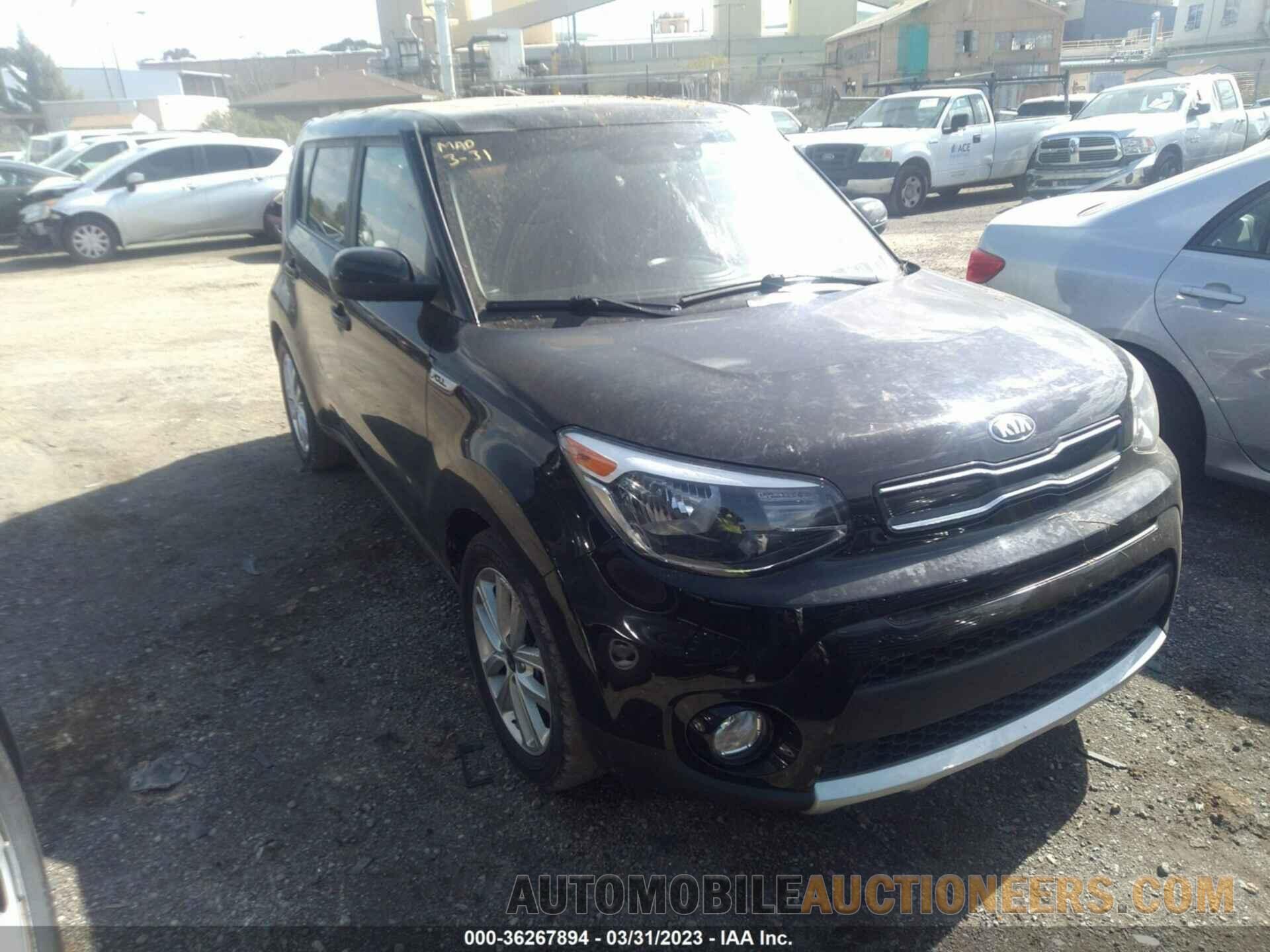 KNDJP3A51J7572019 KIA SOUL 2018