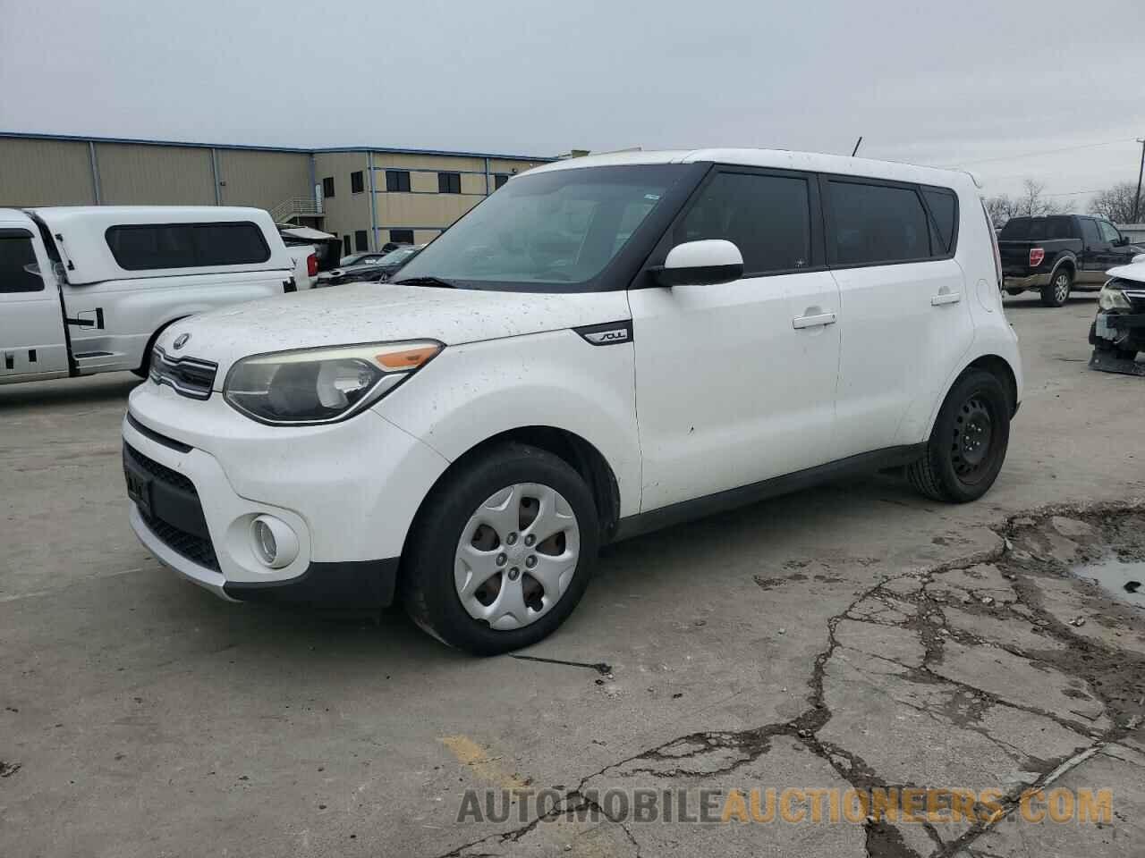 KNDJP3A51J7586776 KIA SOUL 2018