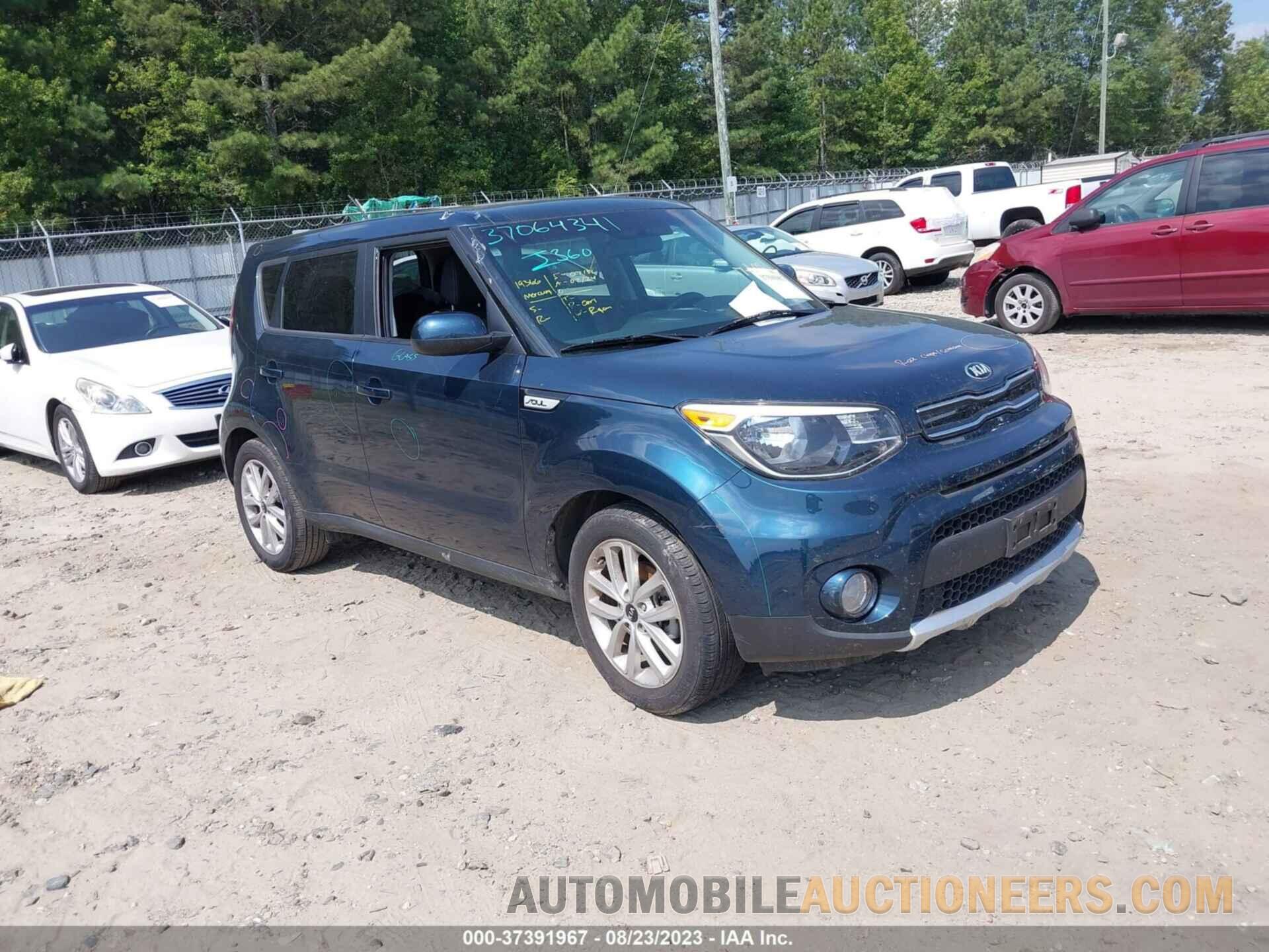 KNDJP3A51J7592125 KIA SOUL 2018