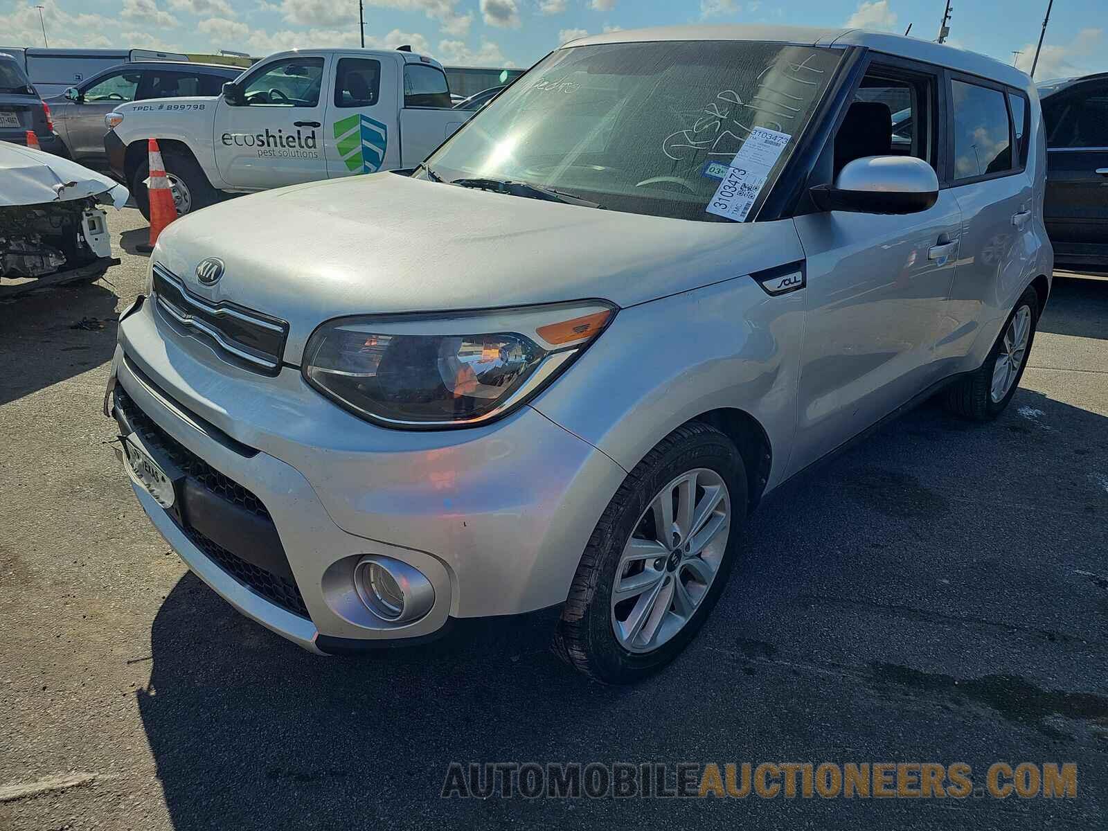 KNDJP3A51J7611174 Kia Soul 2018